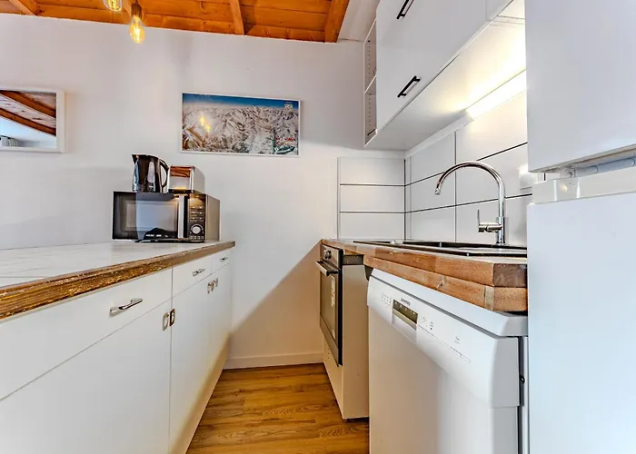 Blanc ואל טורנס